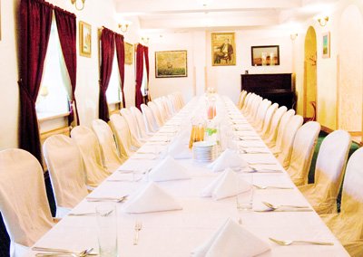 Sala główna Restauracji Zamkowa